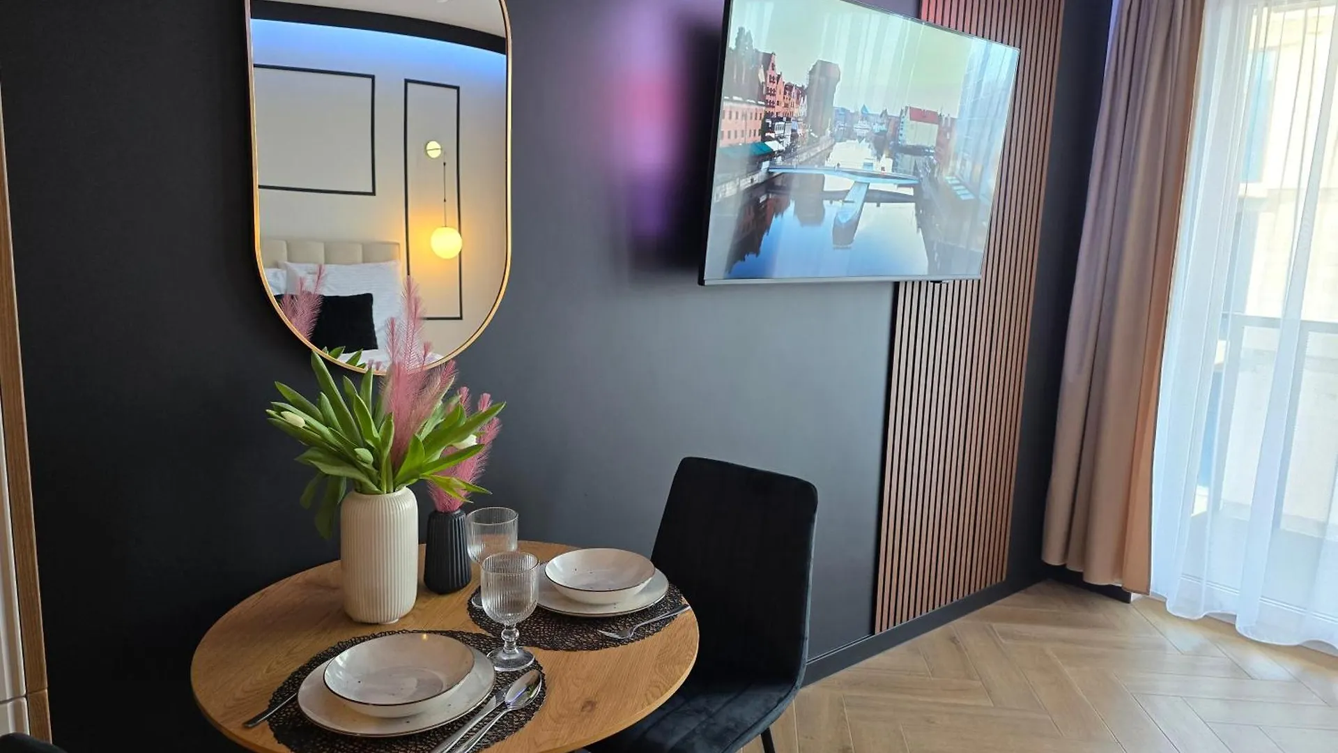 Motlava Romantic Loft Gdansk Aparthotel